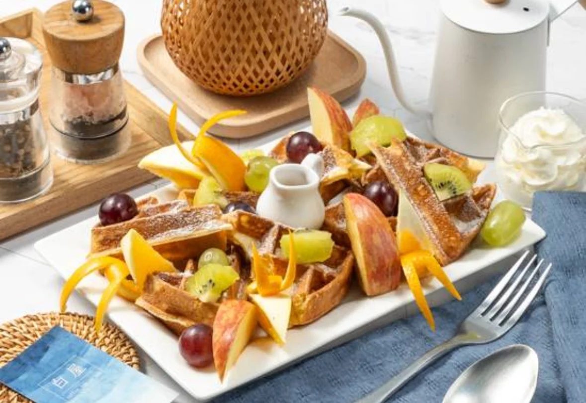 🚲 深澳鐵道自行車一日遊｜最美海景鐵道、海鮮美食、親子景點全攻略！