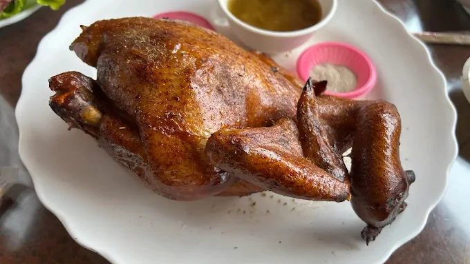 走進宮崎駿動畫場景:溪頭森林遊樂區攻略,從螢火蟲到神木的奇幻旅程