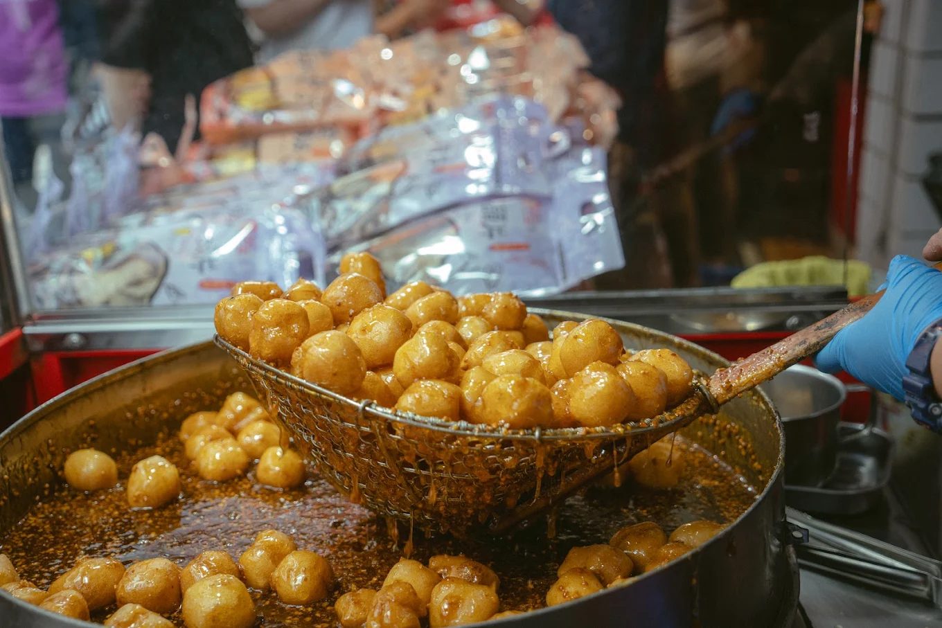 金山老街 = 胃的快樂股｜鴨肉、拔絲地瓜＋北海岸秘境大揭密