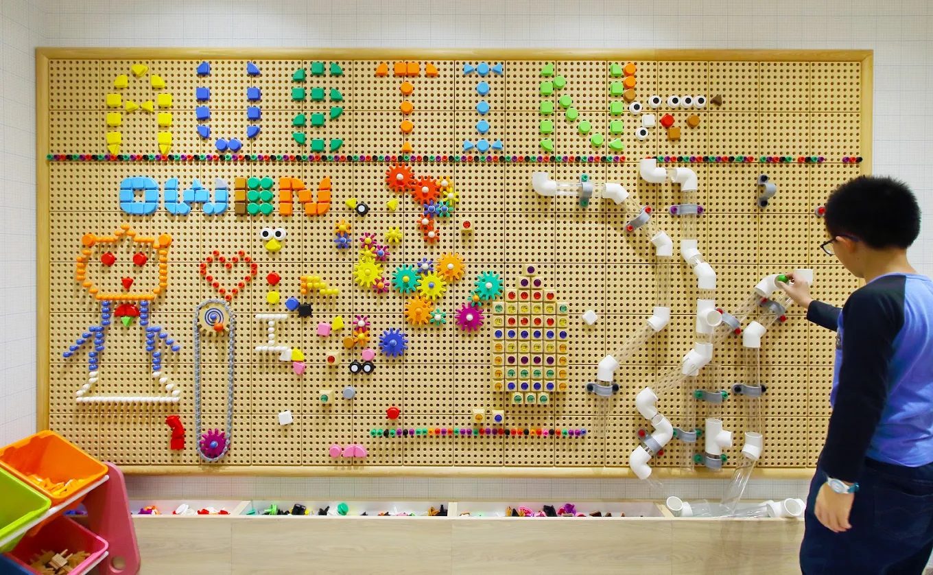 奧斯丁夢想樂園 板橋麗寶店|台北親子室內景點推薦,溜滑梯、沙坑、手作教室一次滿足!