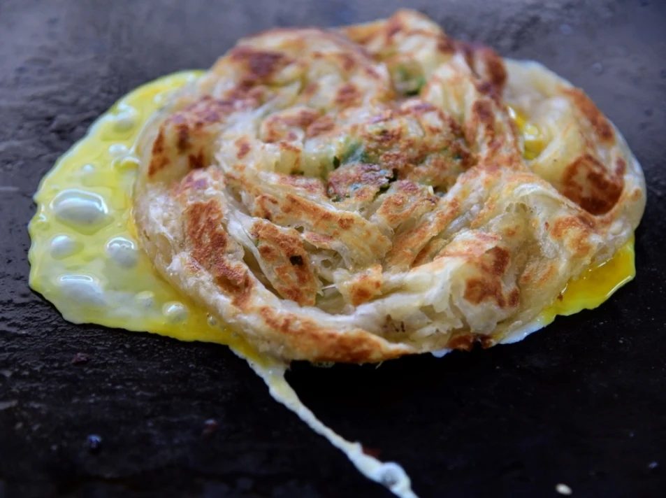 成龍濕地旅遊全攻略｜觀景台、海鮮餐廳、親子活動與藝術裝置一次看！