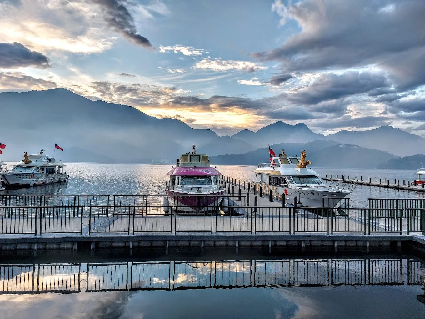 南投日月潭一日遊攻略｜水上活動、在地美食、住宿推薦與自駕交通指南一次看！