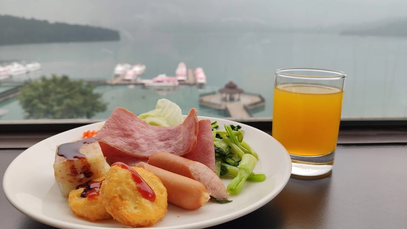 湖悦景觀旅店｜日月潭湖岸第一排的絕美住宿體驗，步行即達伊達邵碼頭