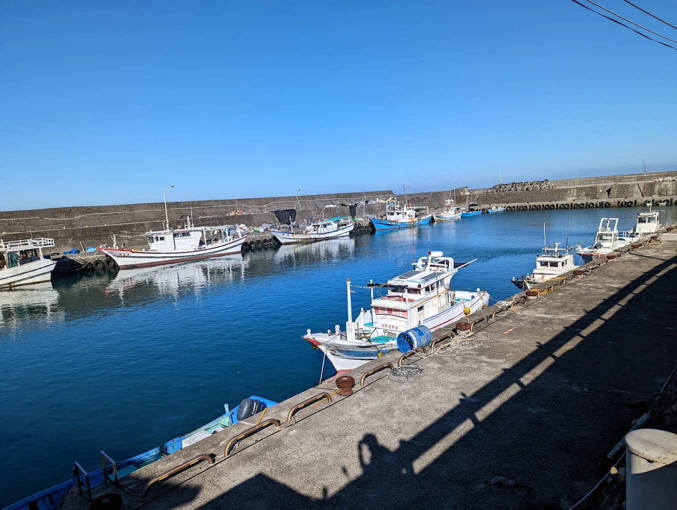 馬崗漁港｜新北最東漁村的靜謐時光：在地海鮮美食、生態潮間帶與純樸老村探索