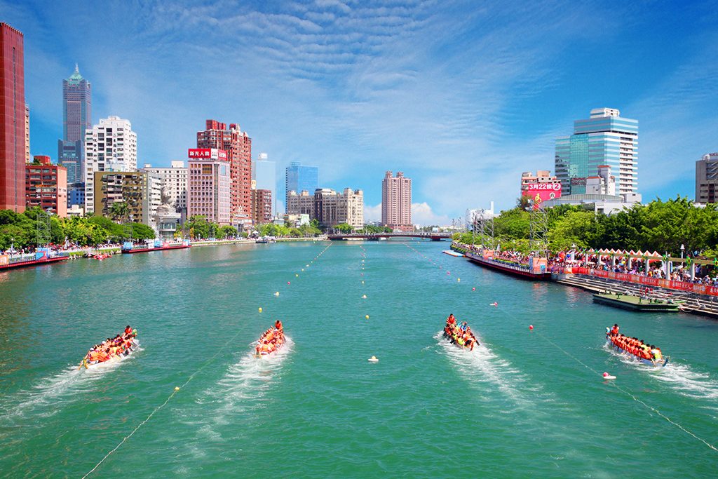 走進高雄：五大景點的故事與情感