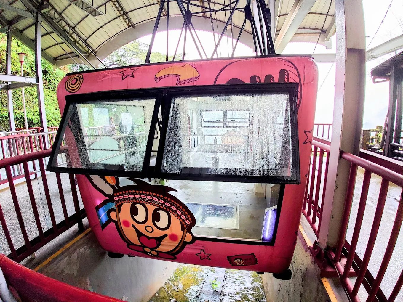 探索台灣的熱鬧與放鬆：烏來溫泉之旅｜泡湯、美食與山林秘境一次體驗