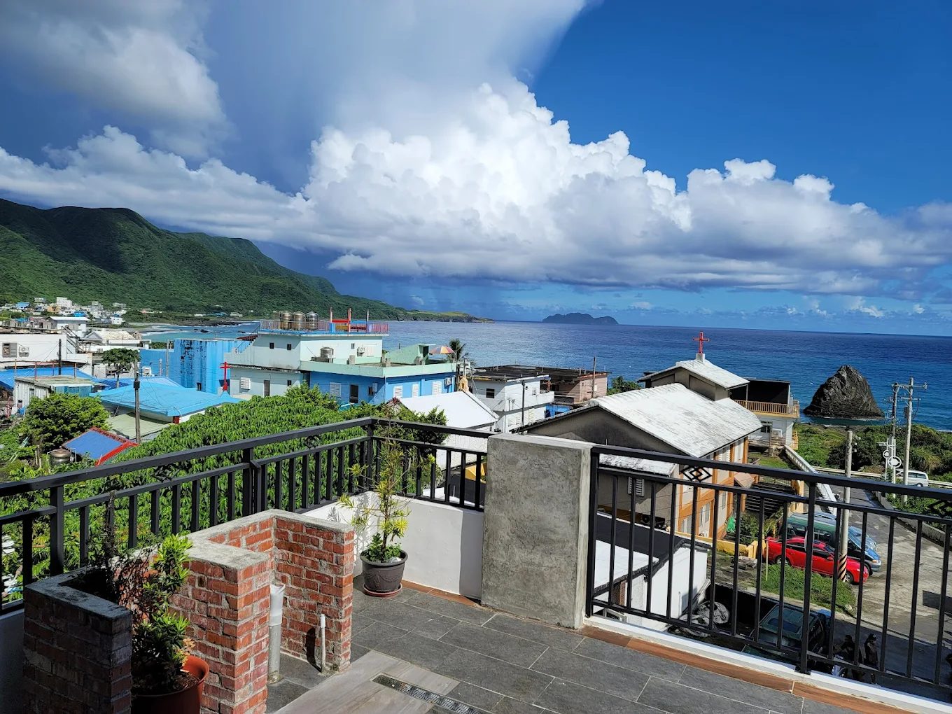 蘭嶼旅遊全攻略｜探索自然奇景、必吃美食、舒適住宿與交通指南