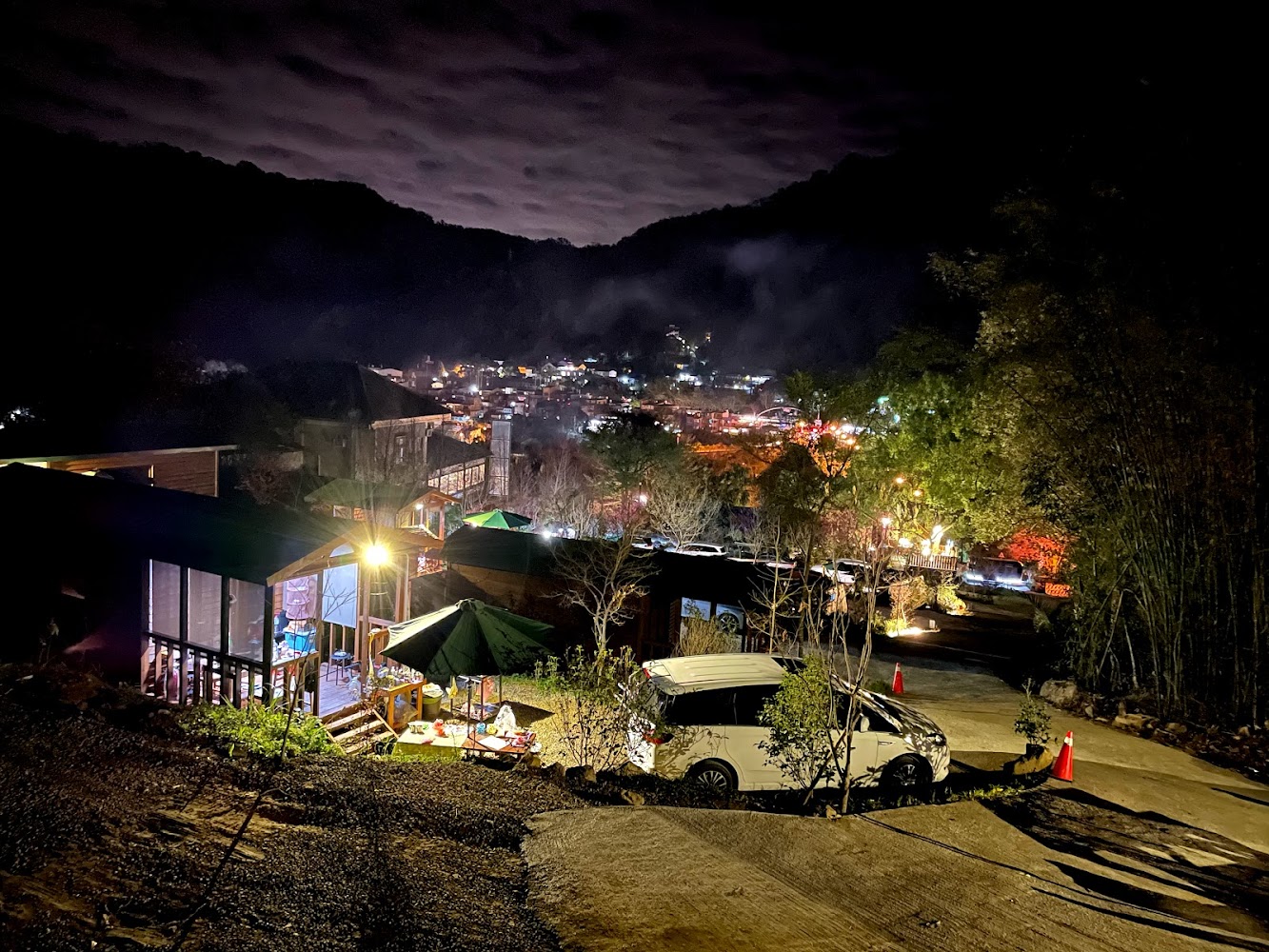 【2025露營車體驗升級指南】租借到府×親子設施×寵物友善全攻略！