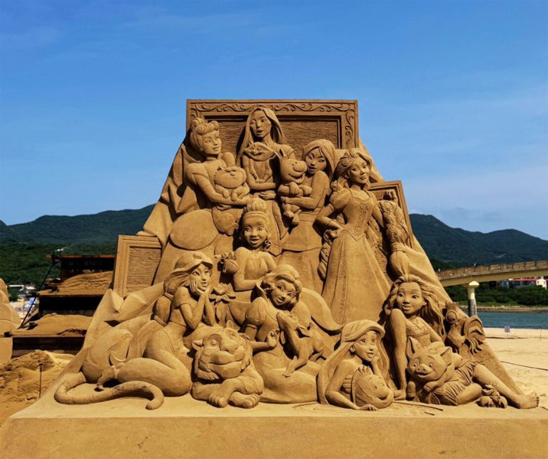福隆國際沙雕節：探索驚奇的沙雕藝術和全家歡樂的旅遊體驗