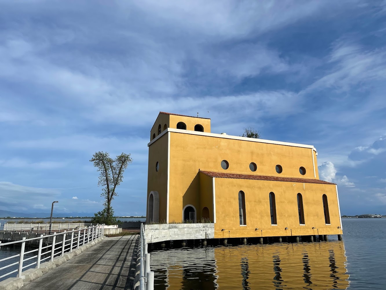 東港一日遊推薦！探索東港五大必訪景點｜自然美景、海鮮市場與宗教文化一次體驗