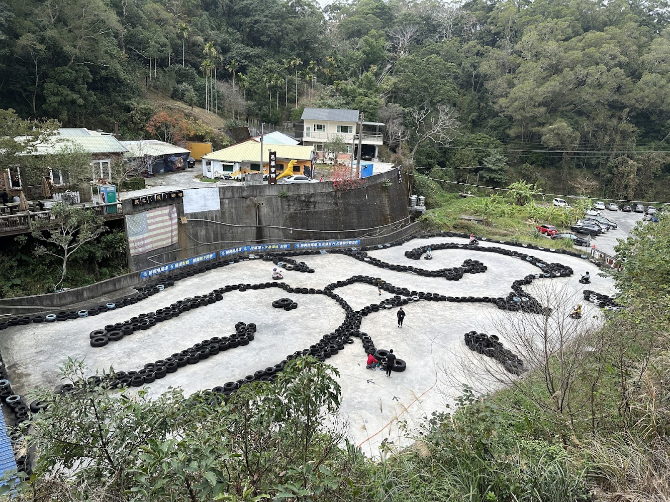 哈比特山谷|苗栗一日遊:探索勝興甩尾場、哈比特山谷與後龍好望角的最佳行程