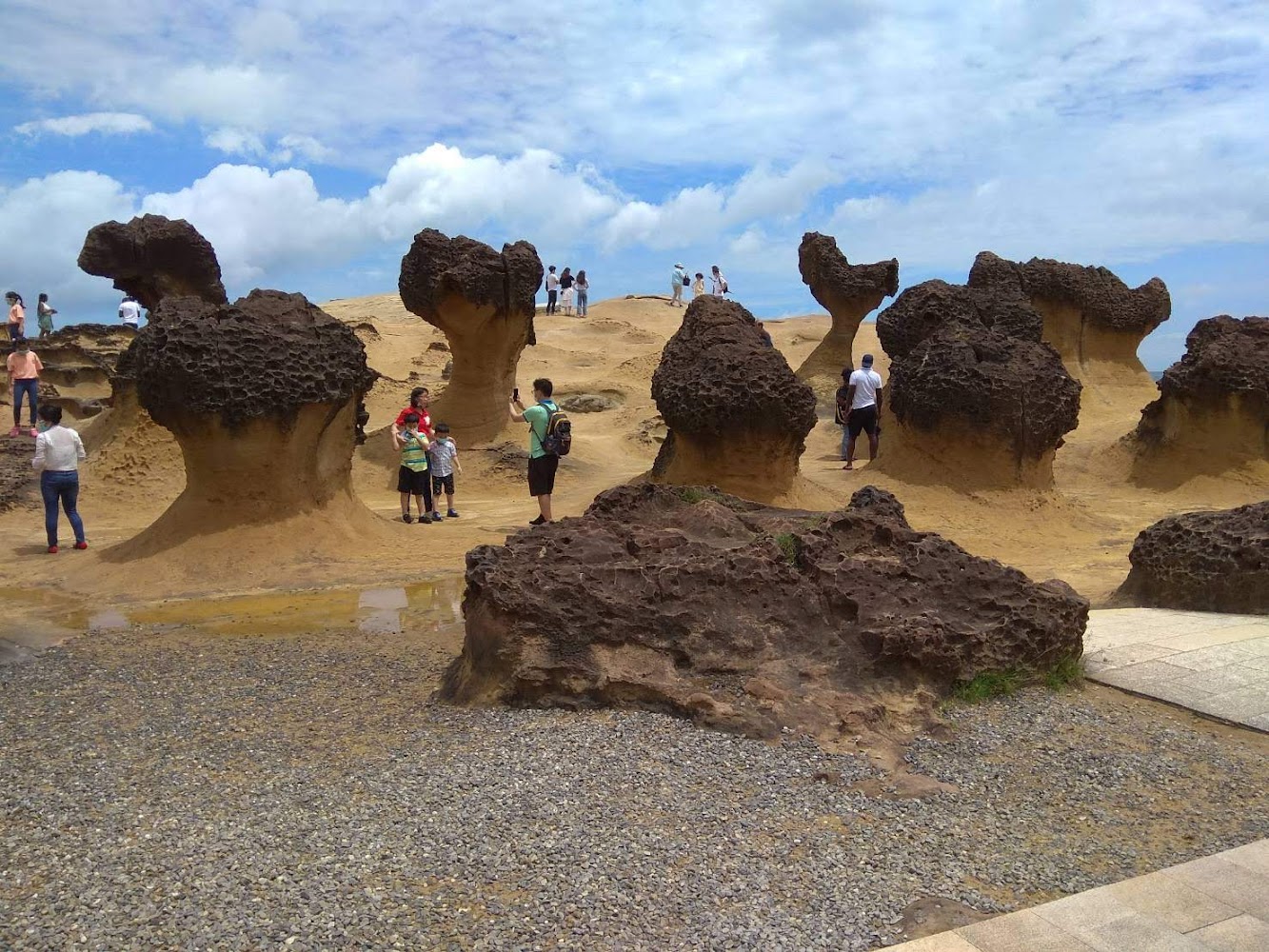 野柳女王頭著名地景