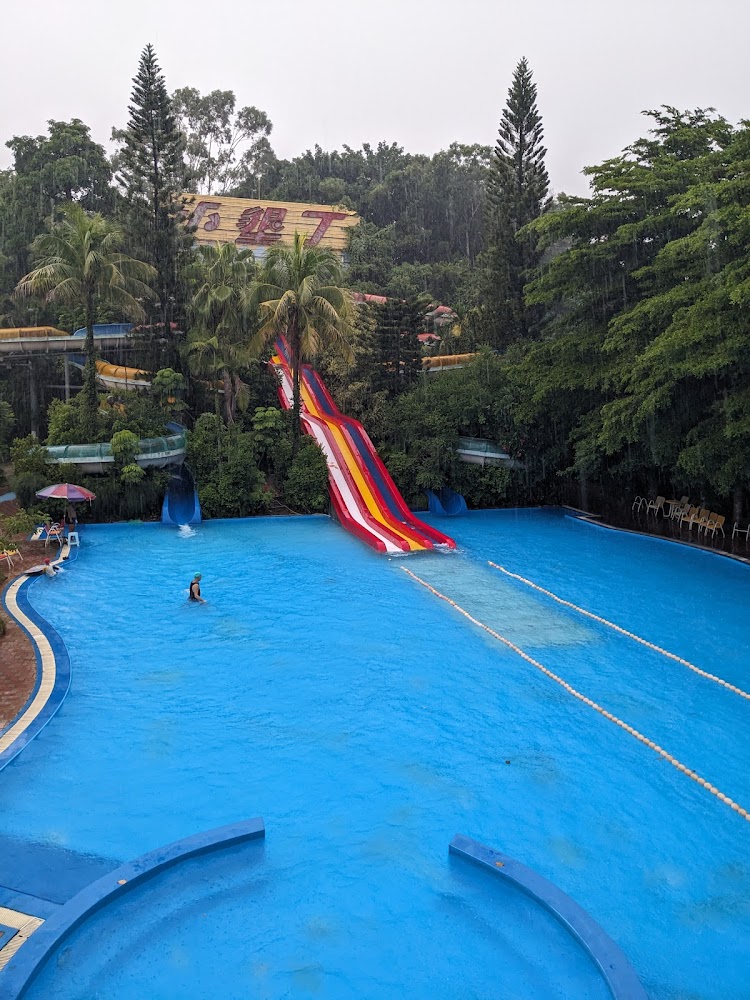 瀏覽相片小墾丁水上休閒世界｜彰濱水樂園：家庭夏季消暑的最佳選擇