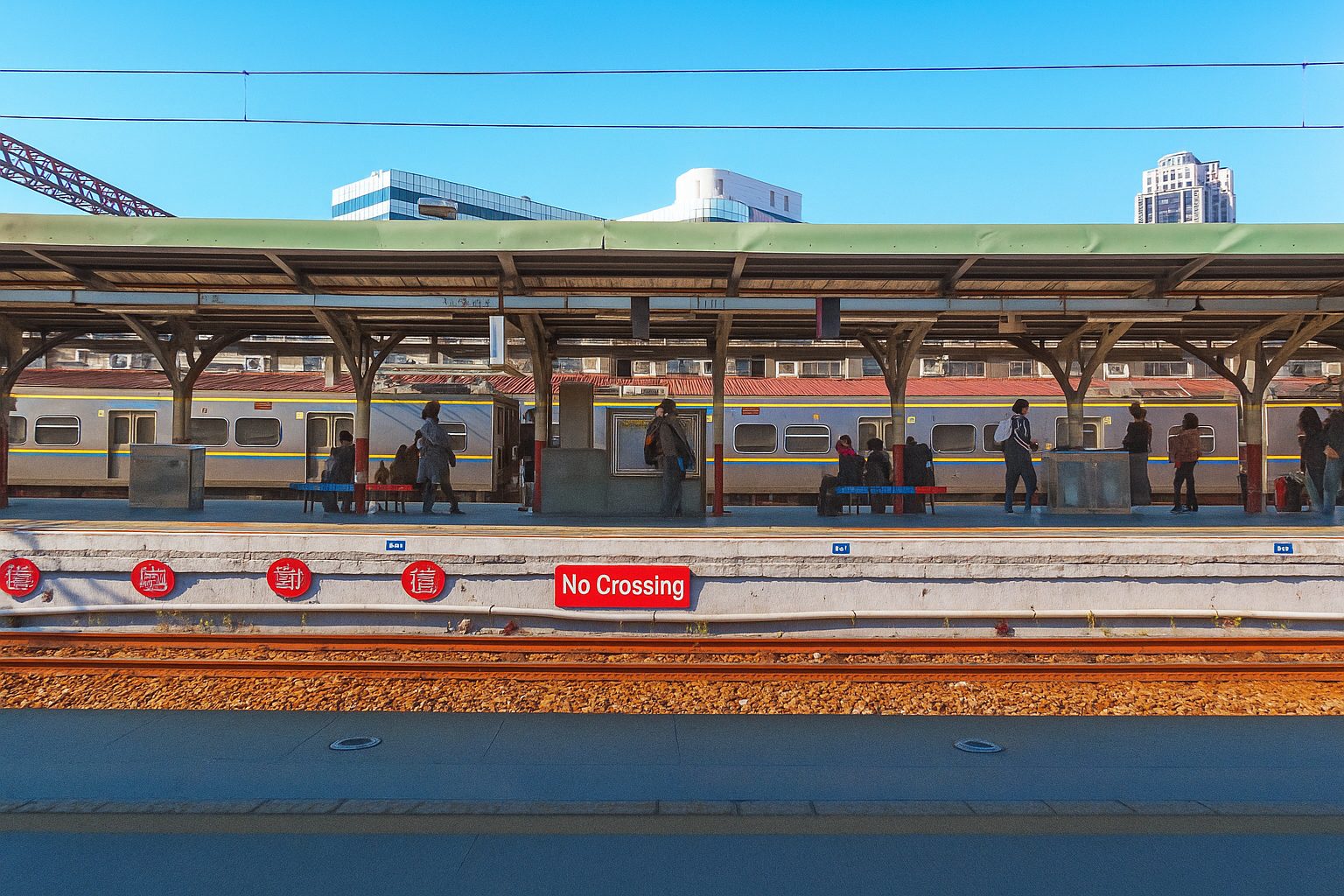 台灣海線火車一日遊：探索美景與美食的最佳選擇｜景點路線＋在地小吃總整理
