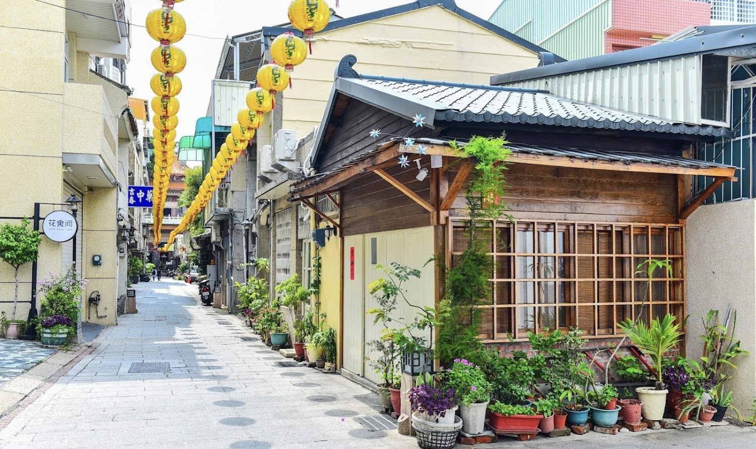 🌟 台南必遊景點推薦|從神農街走到奇美博物館,玩出台南深度魅力!