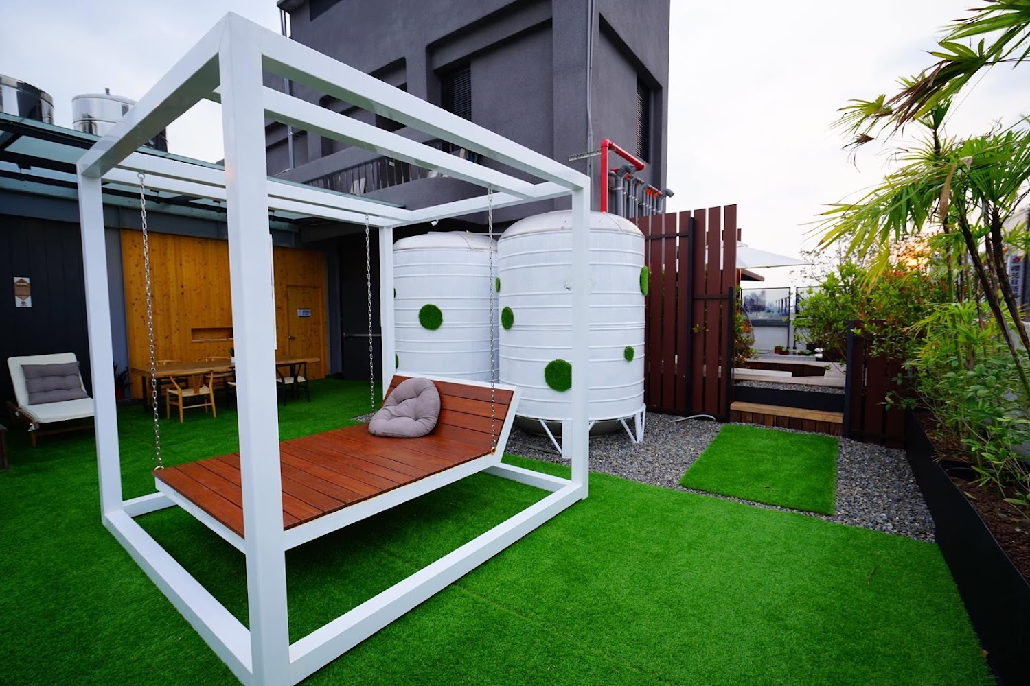 三道門建築文創旅店｜台南住宿推薦：5 間不可錯過的飯店選擇