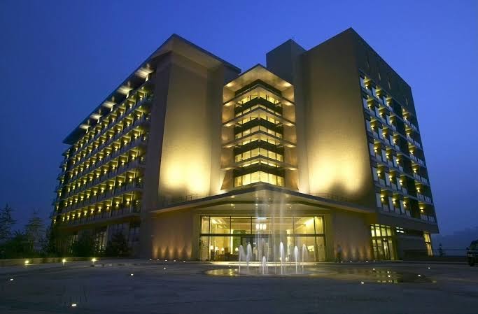 台灣溫泉飯店推薦｜享受療癒泡湯與自然美景的完美假期