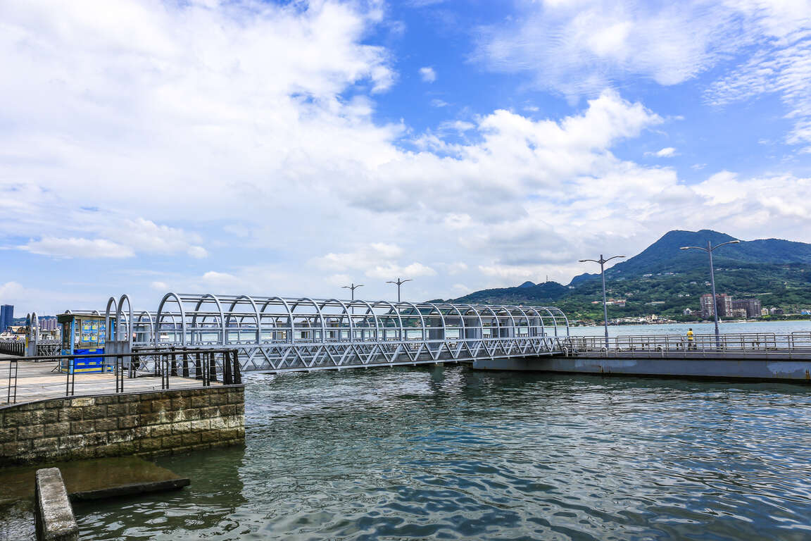 探索淡水老街：美食與文化的絕佳融合