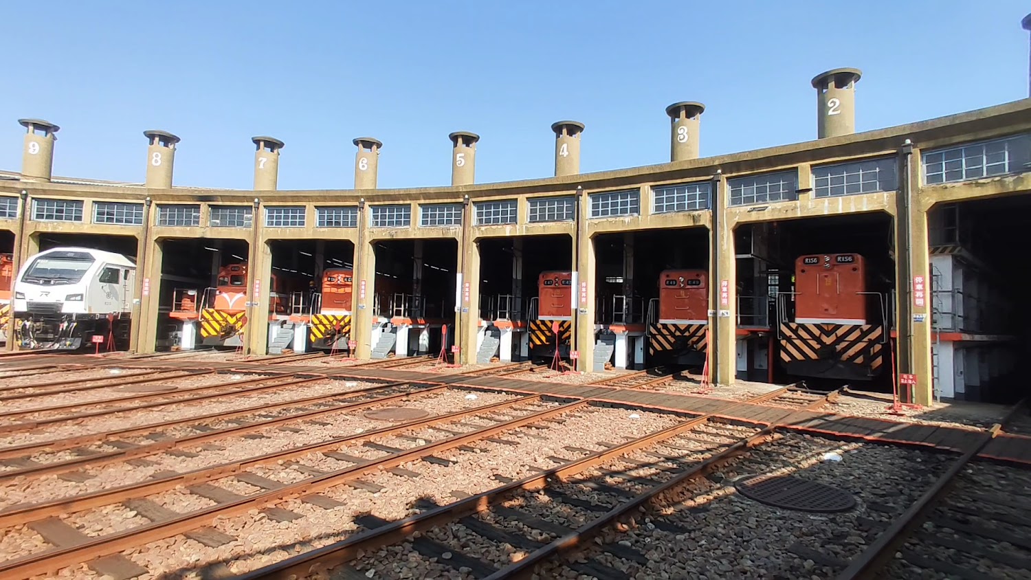 最新的更新｜探索彰化扇形車庫的歷史魅力與攝影秘境