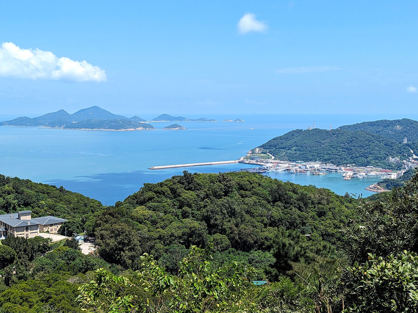 雲台山｜馬祖旅遊全攻略：欣賞北海坑道、媽祖天后宮與雲台山的美麗秘境