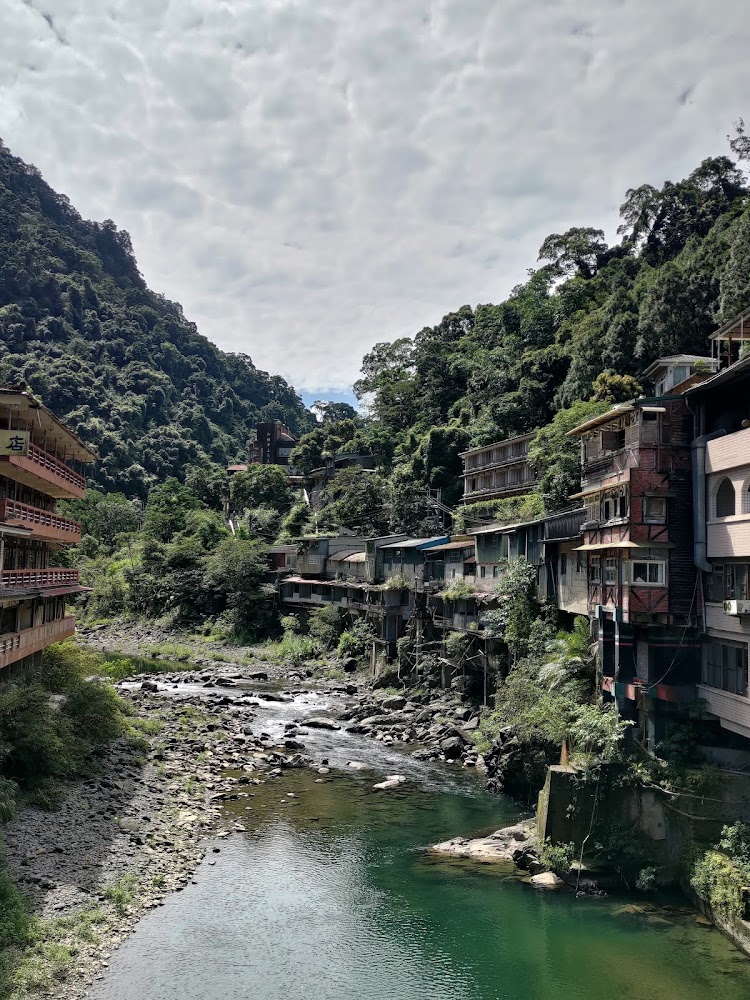 探索烏來老街：您的最佳旅遊指南