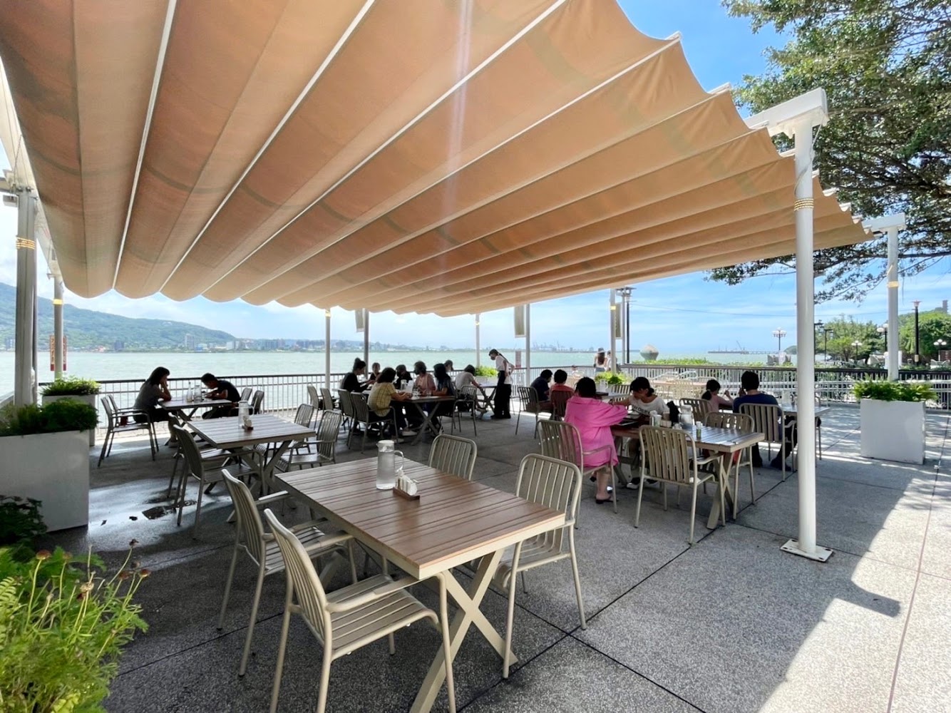 M-e-m-o-r-y｜淡水美食：必訪的5大餐廳