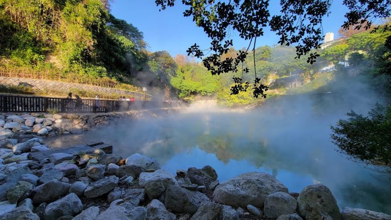遊玩注意事項｜探索北投地熱谷｜必訪的綠色硫磺熱泉旅遊地點