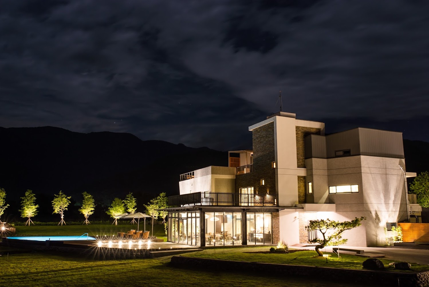 松邑莊園 The Silence Manor｜玉里住宿的最佳選擇：探索Forest 3030 Hostel與其他熱門民宿