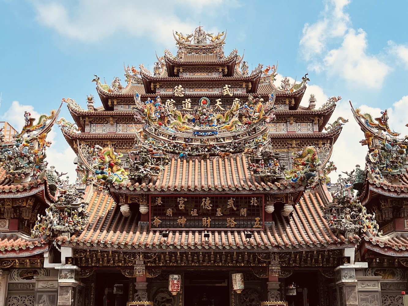 探索北港武德宮：財神廟的魅力與周邊美食