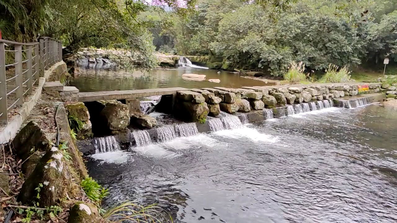 最新｜虎豹潭：探索自然美景與安全注意事項