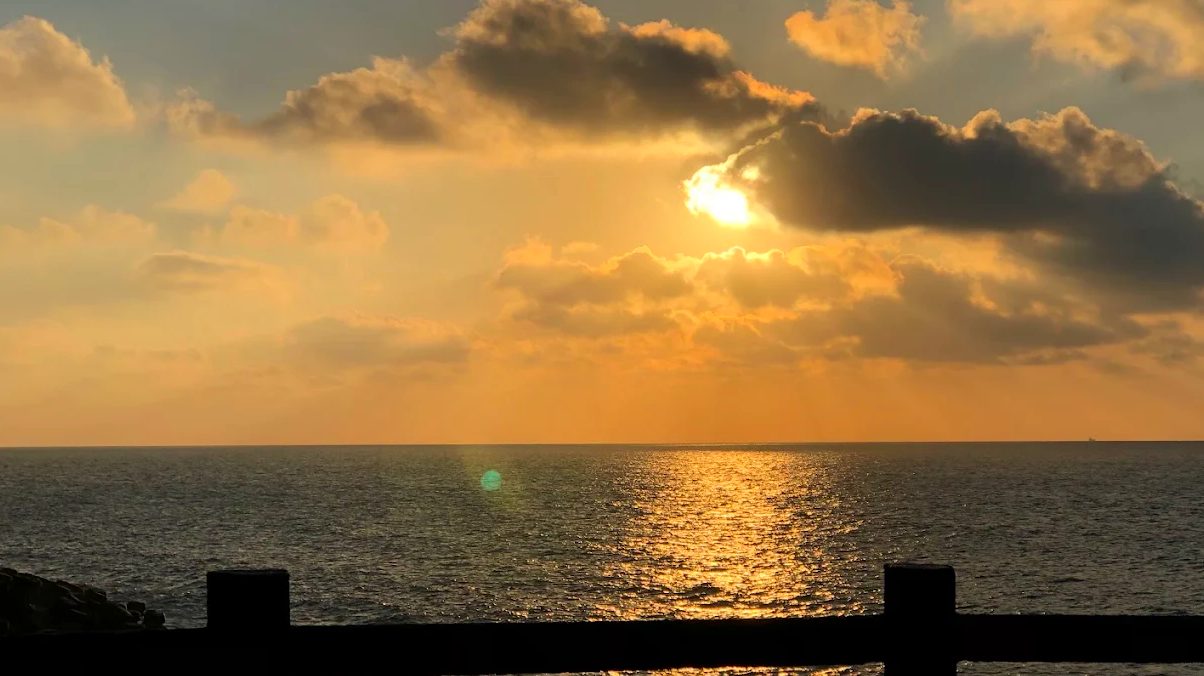 夕陽海風音樂：最佳海濱觀賞地點推薦