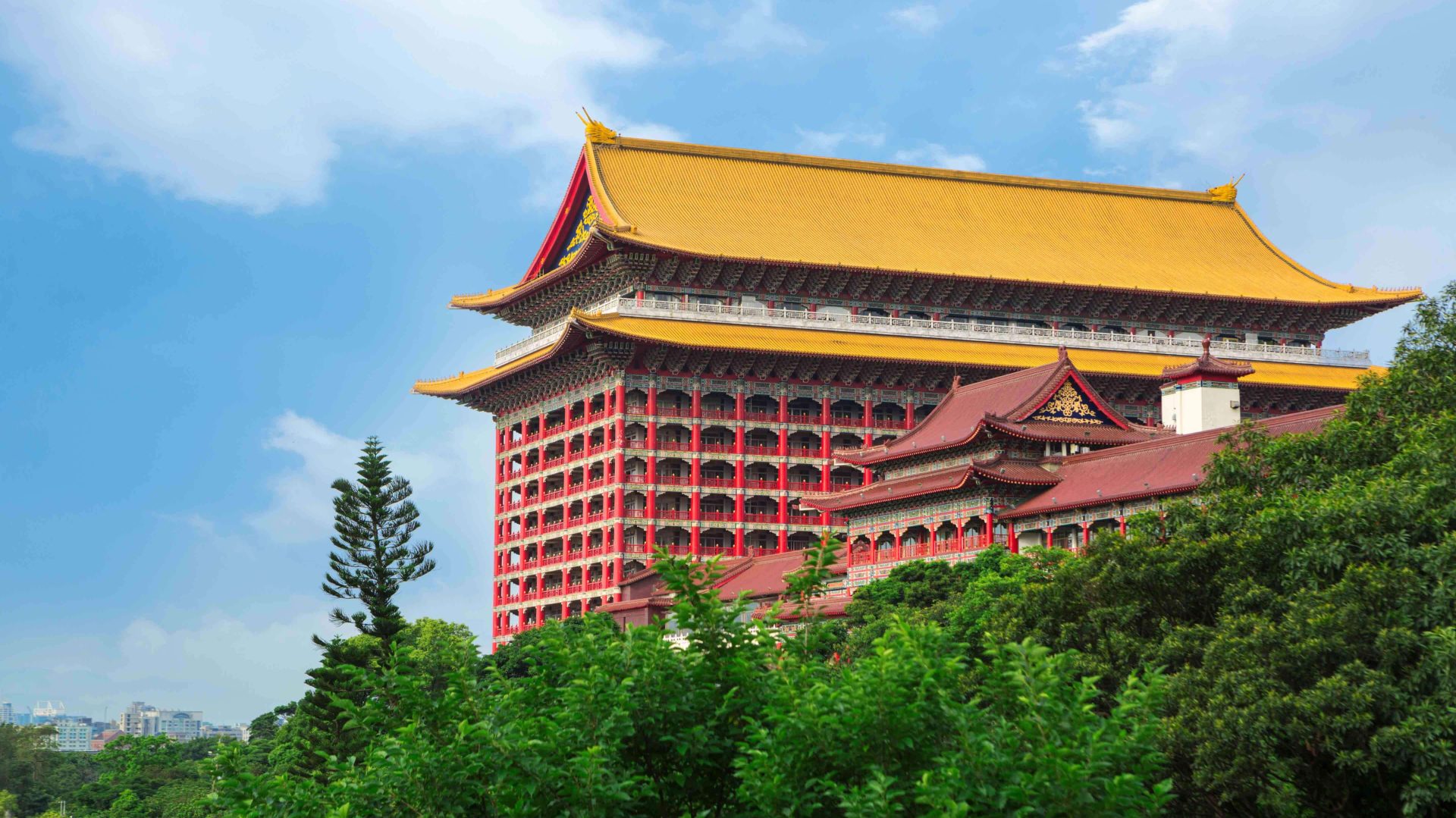 探索台北圓山大飯店：完美的住宿選擇與頂級美食享受