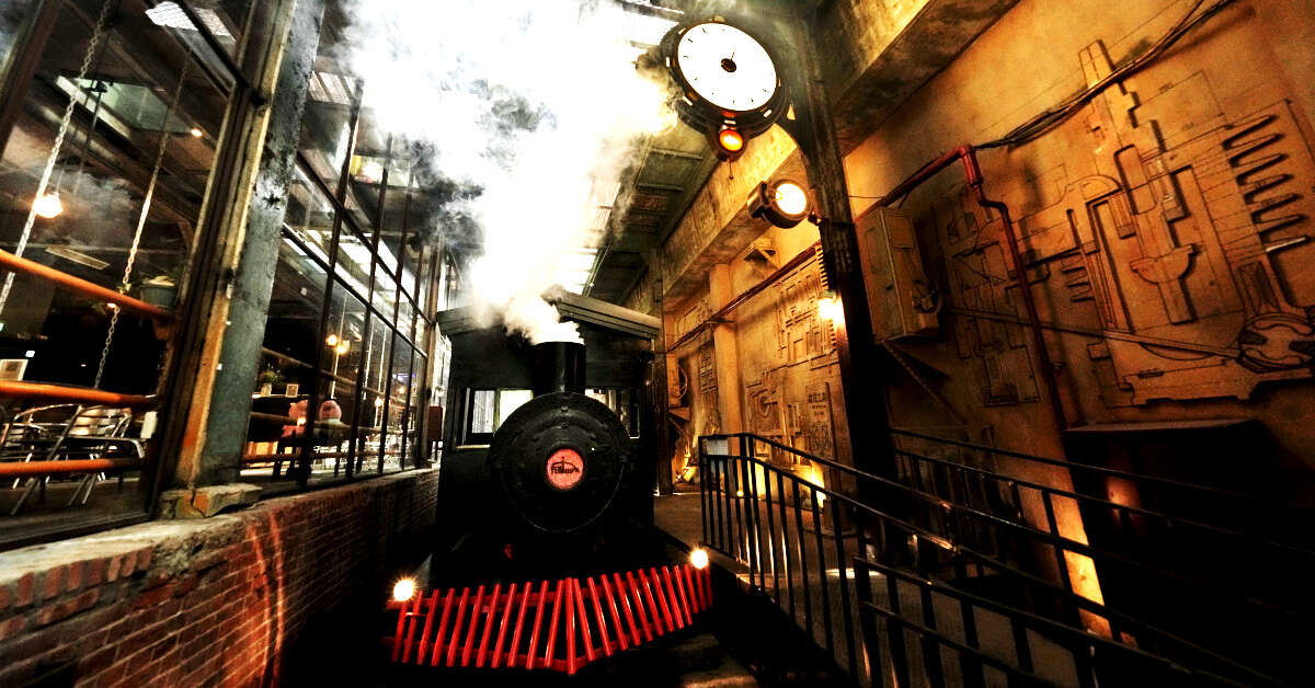 探索十鼓文創園區的美食與藝術之旅