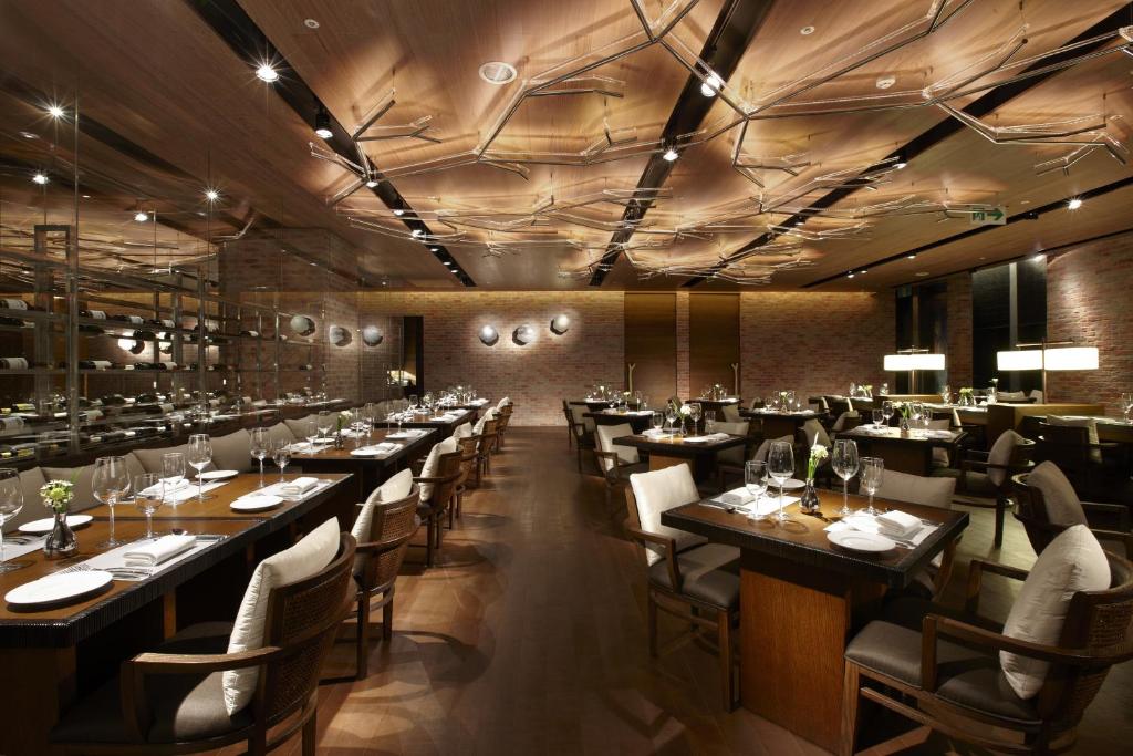 台南晶英酒店的獨特住宿體驗與美食探險