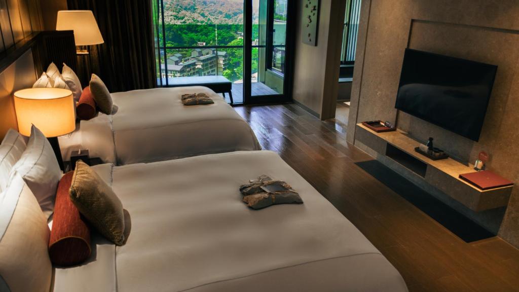 溫泉之旅：解鎖台灣隱藏的泡湯秘境