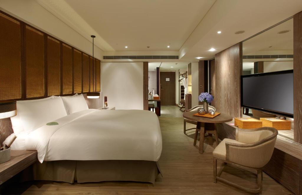 台南晶英酒店的獨特住宿體驗與美食探險