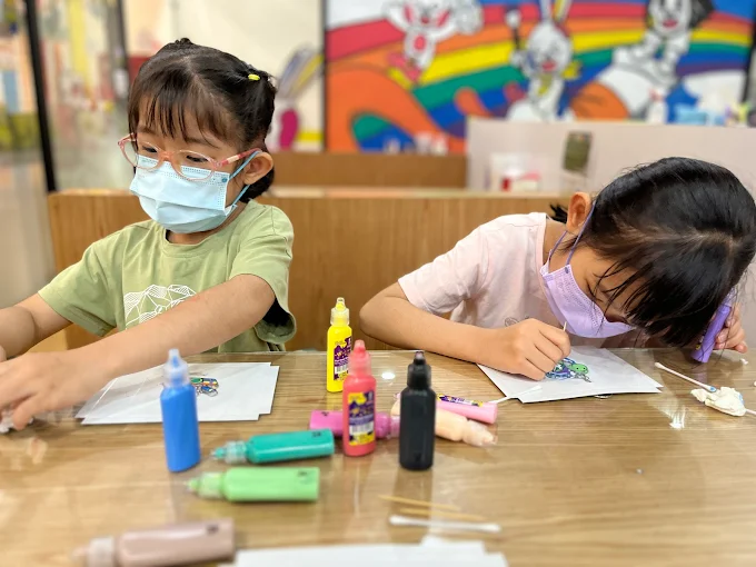 愛玩色創意館顏料觀光工廠｜彰化北斗親子一日遊首選，玩色創意DIY體驗超好玩！