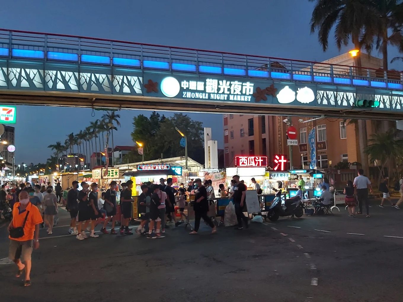 中壢夜市：你不能錯過的美食與文化體驗