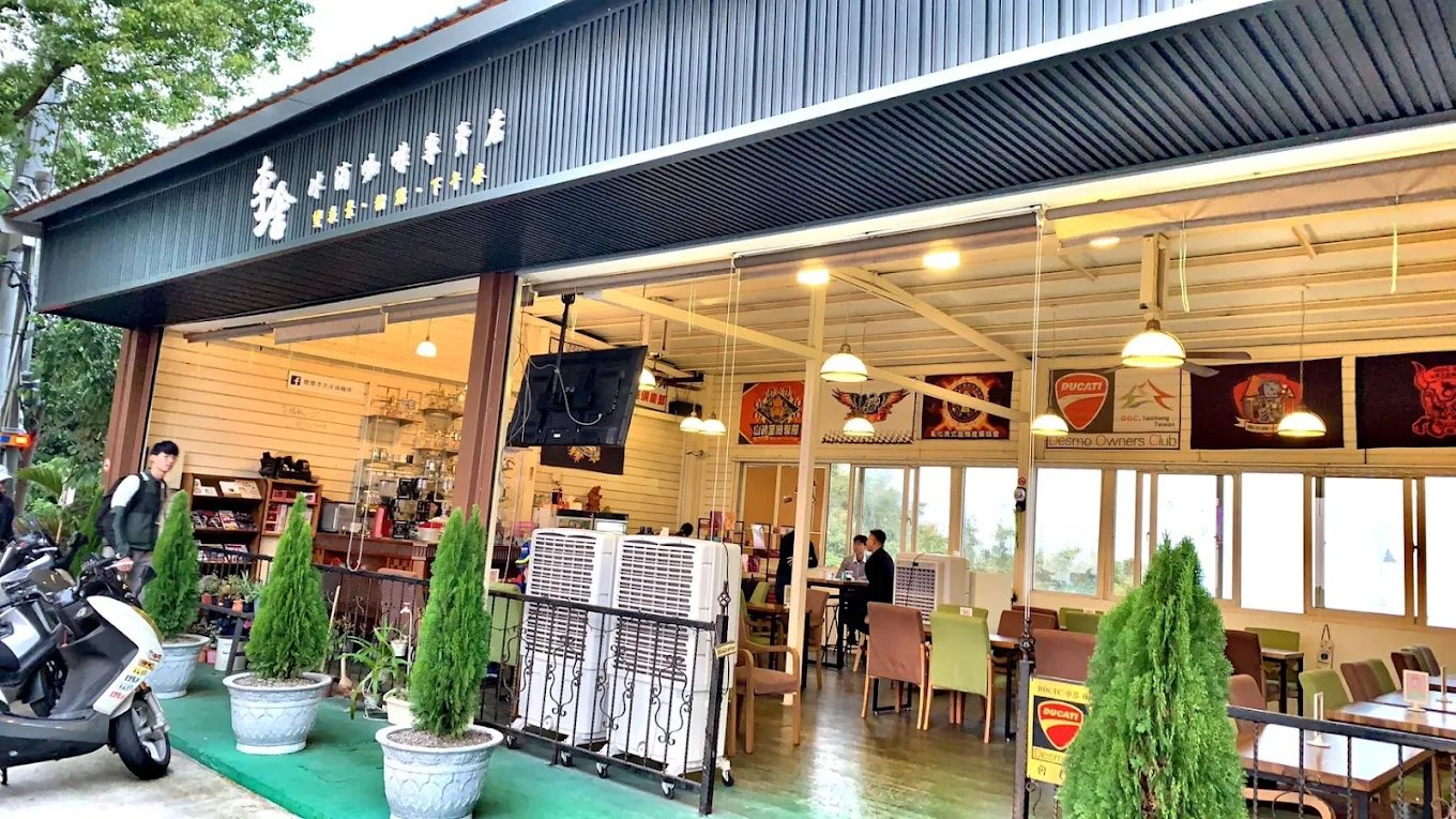 漫步八卦山天空步道｜彰化人氣步道、咖啡館與景點美食一日遊攻略