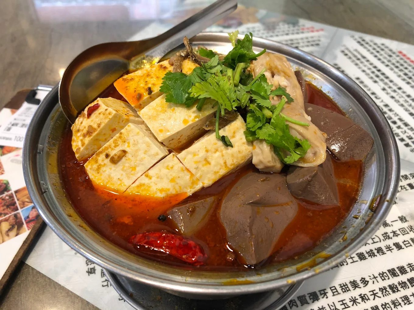 深坑老街美食推薦|五家不能錯過的臭豆腐與台式小吃,一次滿足味蕾