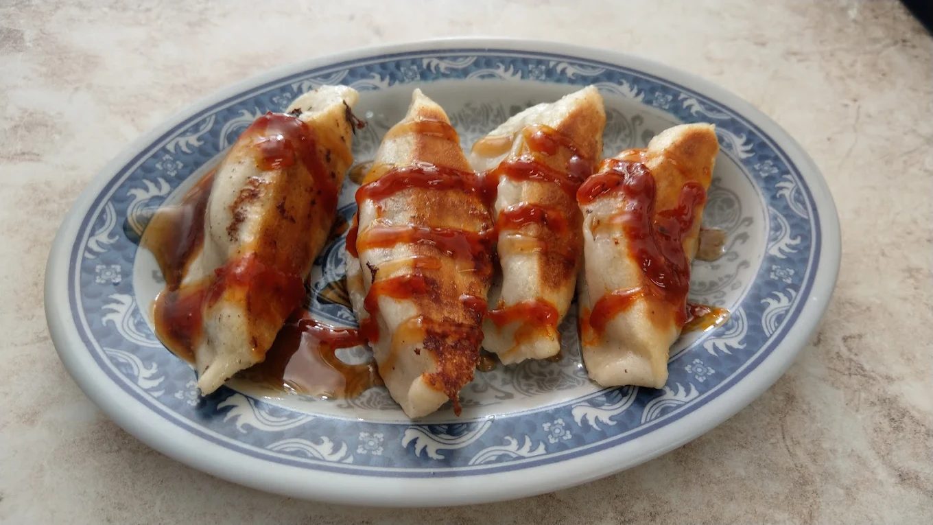 深坑老街美食推薦|五家不能錯過的臭豆腐與台式小吃,一次滿足味蕾