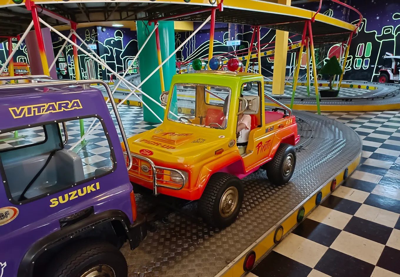 劍湖山世界主題樂園攻略|必玩設施、門票價格、交通與住宿全攻略