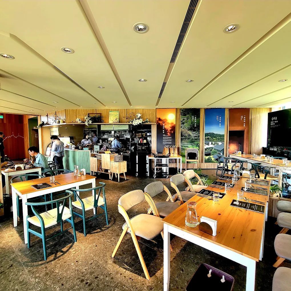 🌌 台中夜景餐廳與觀景景點推薦｜五大必訪景點美食，讓你浪漫一整夜