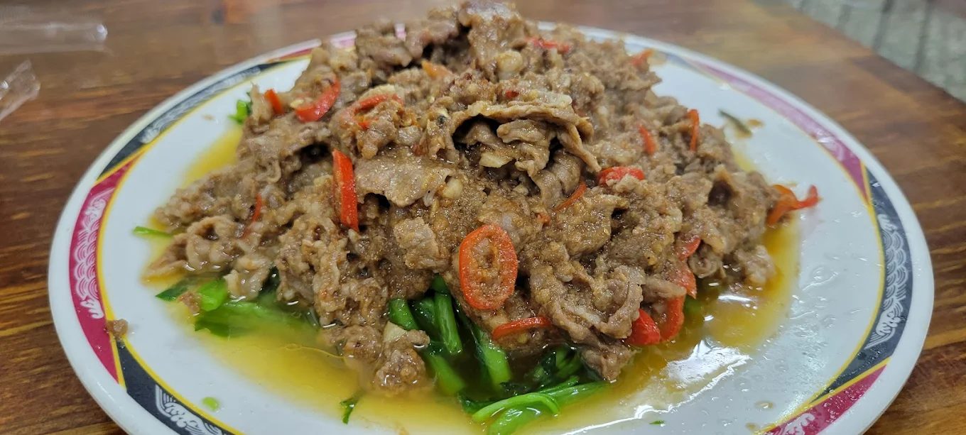 英專路美食探索|必吃的五大餐廳和甜品店推薦