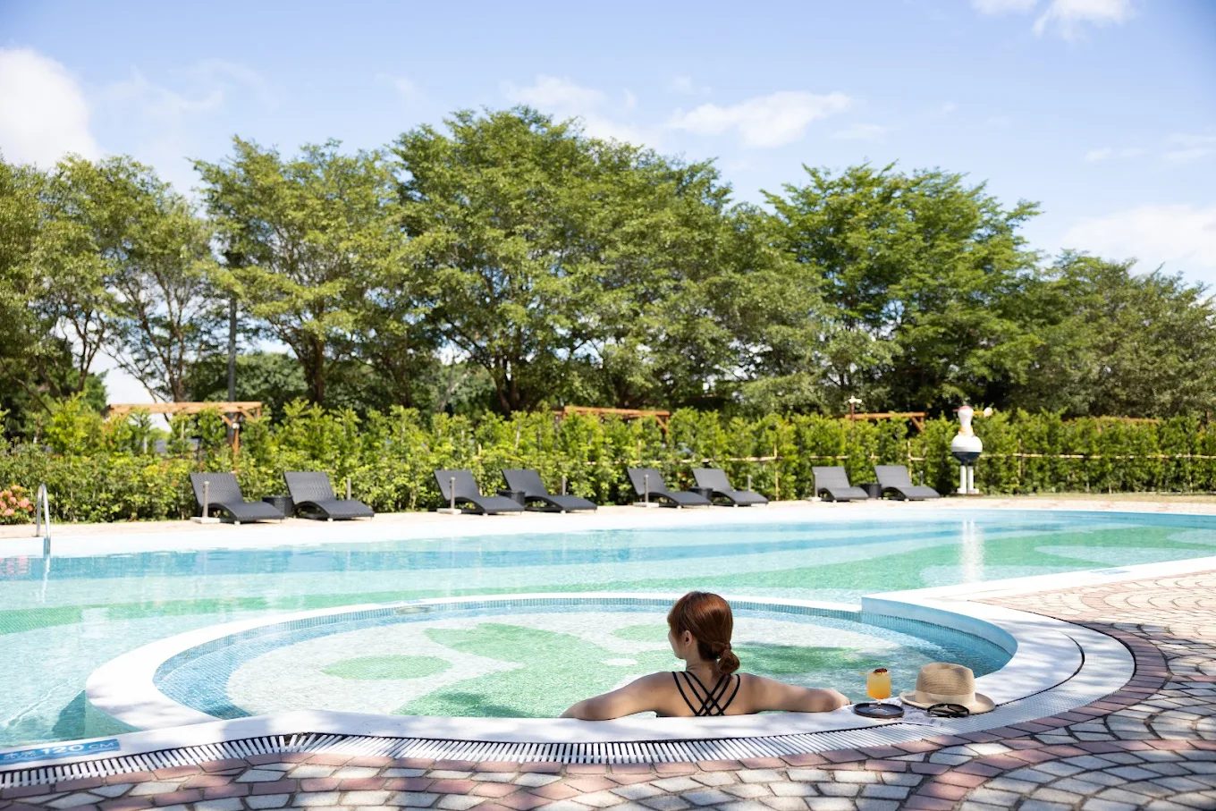 悅華大酒店評價｜親子住宿三餐美食、星空電影院、旋轉木馬就位！
