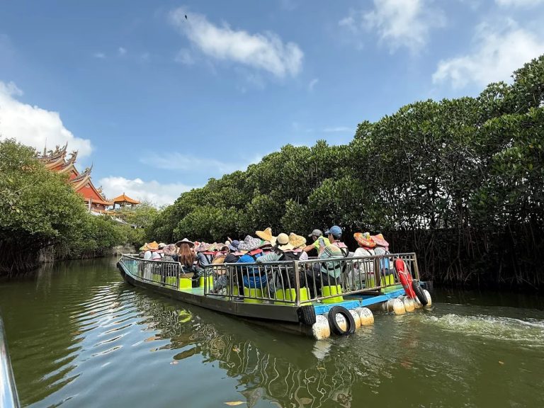 探索台南景點：神農街、四草綠隧道等必訪地標