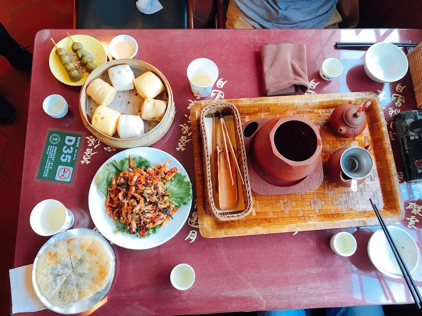 充滿傳統古樸韻味的邀月茶坊