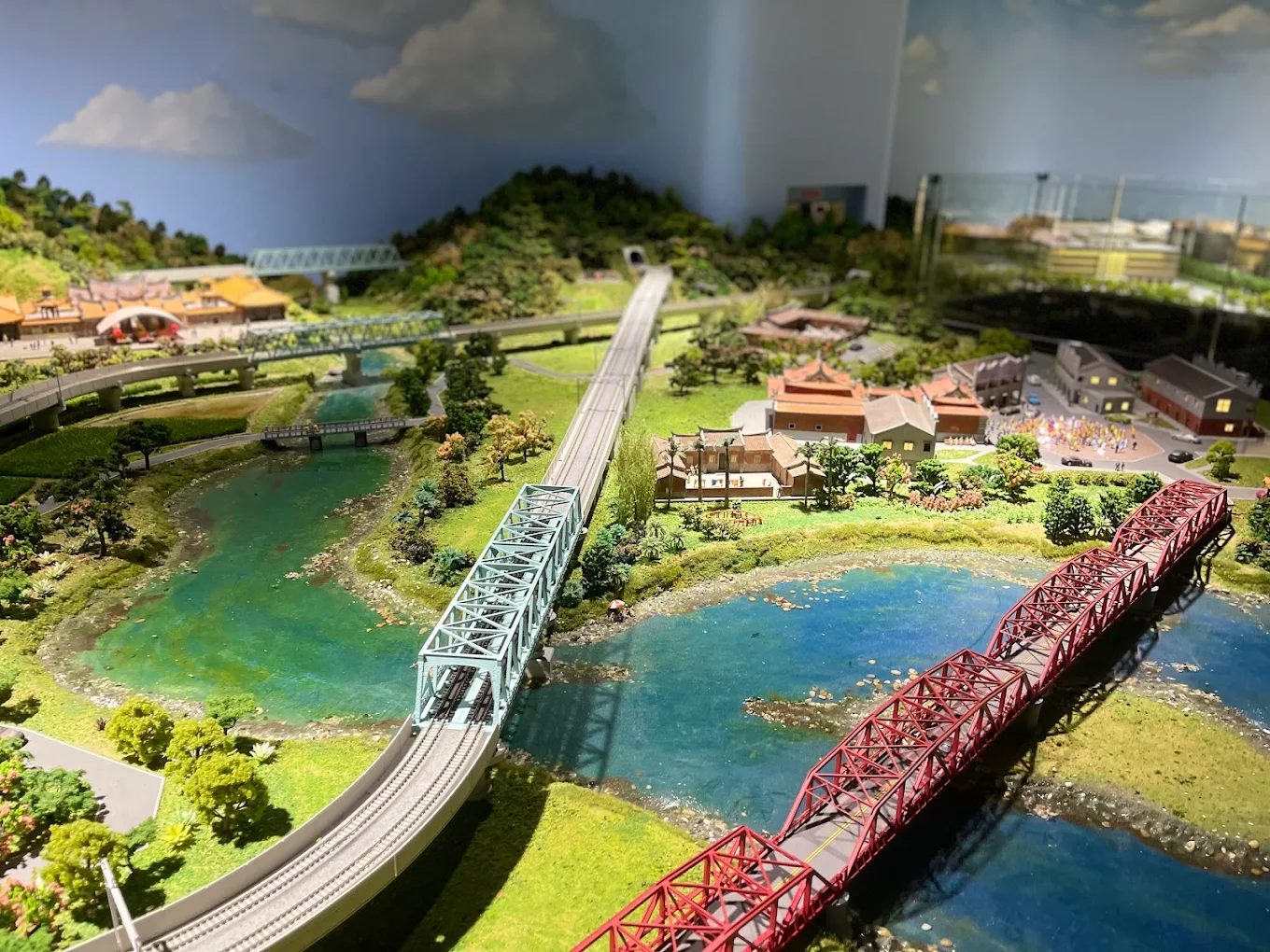 🚄 無門票博物館推薦｜台灣高鐵探索館 — 專業預約制，高鐵迷必訪！