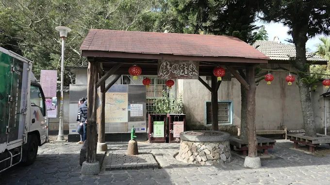 苗栗勝興車站一日遊：搭鐵道自行車賞斷橋、吃擂茶便當超療癒！