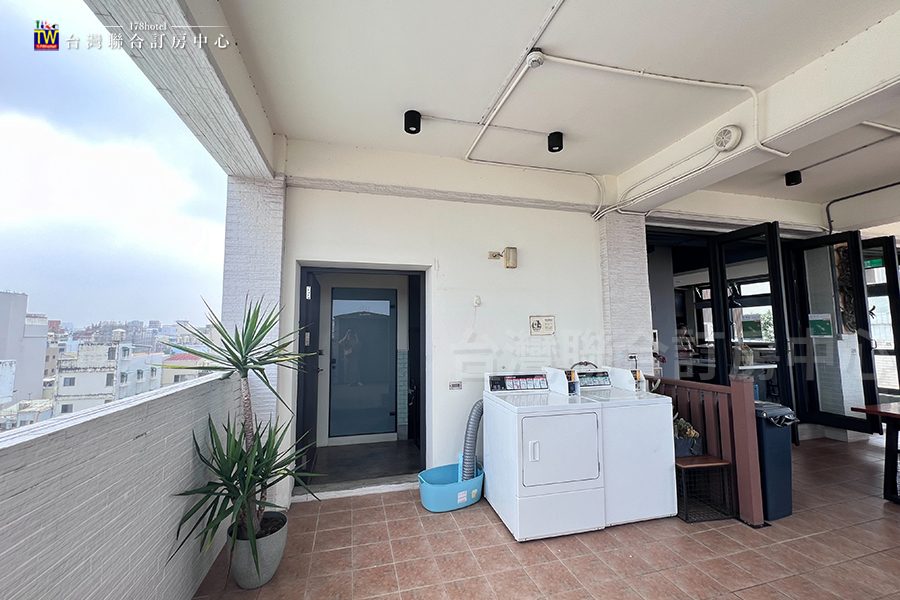 客房床鋪與舒適擺設